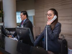 Hotele to miejsca gdzie codziennie powstaje wiele setek dokumentów. Złe zarządzanie nimi, a zwłaszcza brak utylizacji dokumentów, może przyczynić się do wielu zagrożeń.